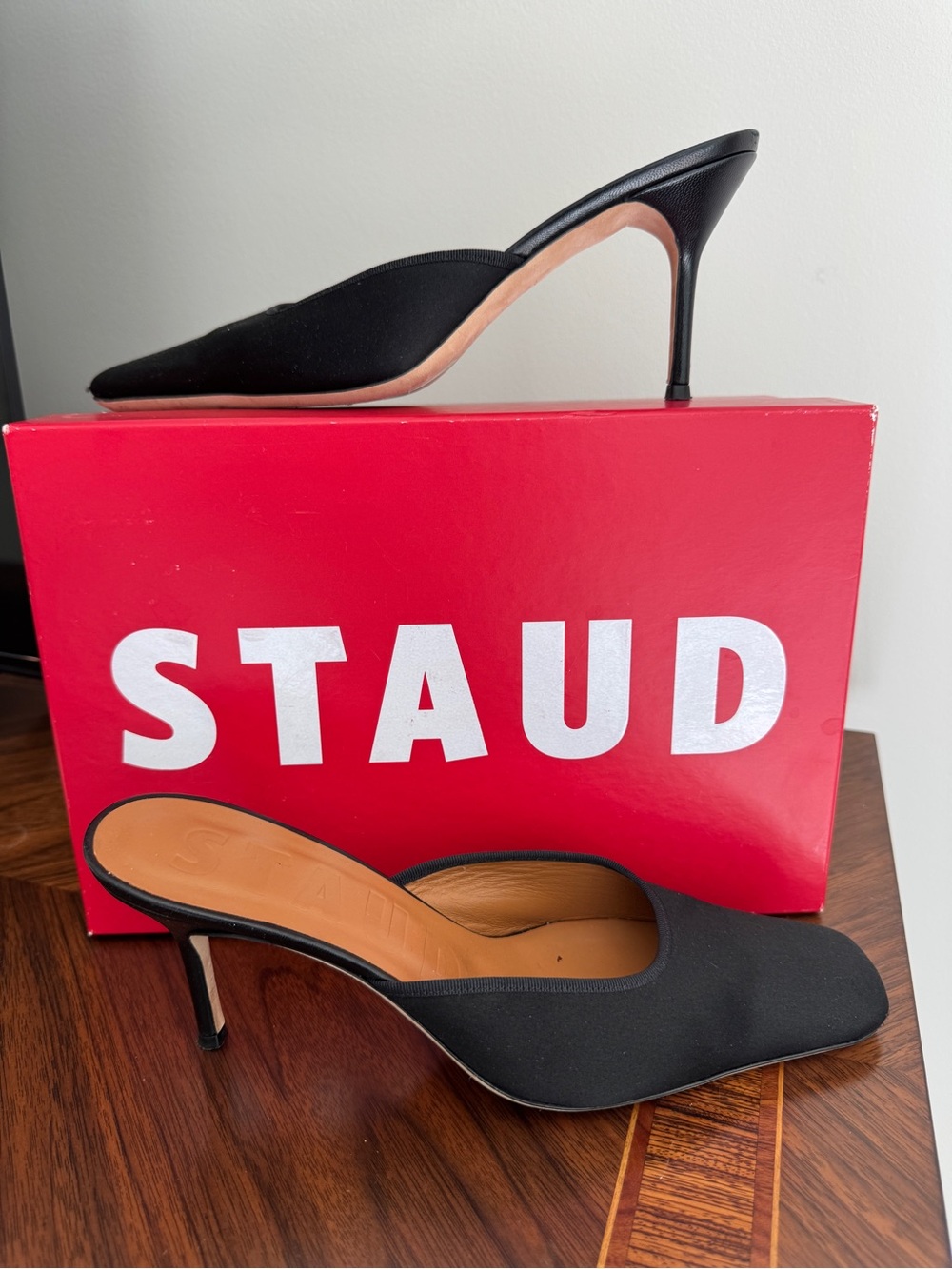 STAUD Otto Mule in Black. Size 10